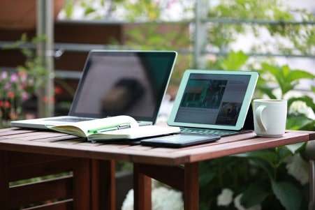 Cómo internet ha pasado de ser una herramienta de trabajo a una fuente de entretenimiento