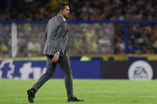 Escándalo en La Bombonera Batalla campal entre futbolistas de Alianza Lima y Boca Juniors
