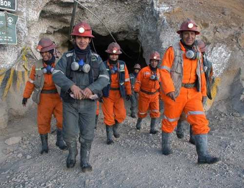Trabajadores de Pasco exigen distribución de utilidades a empresas mineras