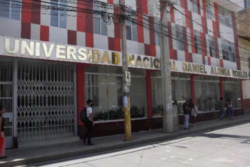 Universidad Daniel Alomía Robles anuncia examen de admisión con tres pruebas eliminatorias
