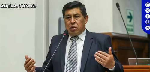 Congresista Pasión Dávila renuncia irrevocablemente al Bloque Magisterial