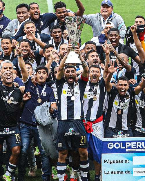 Josepmir Ballón: del descenso a la gloria