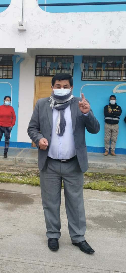 Pasión Dávila y otros nueve congresistas renunciaron a Perú Libre