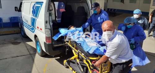 EsSalud Huánuco traslada a menor en ambulancia aérea a Lima