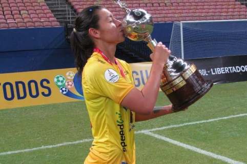 Universitario presentó su lista de buena fe y ya está en Argentina para la Copa Libertadores Femenina