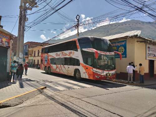Trasladan a Huánuco a 37 huanuqueños que trabajaban en Puno