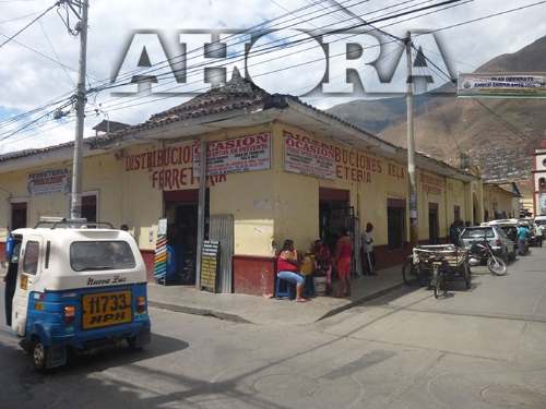 Detectan 10 paraderos en cuadra del mercado viejo