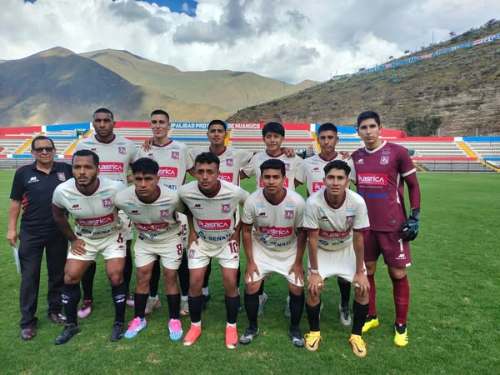 León derrotó al Grau y clasificó junto con Deportivo Pujay