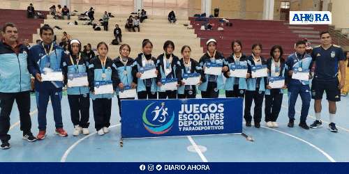 El equipo de futsal femenino obtiene plata en la macroregional