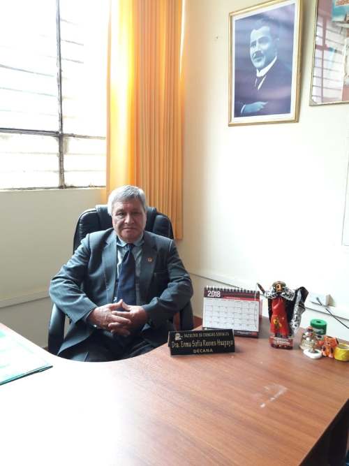 Decano de CS: “Es vergonzosa la defensa de congresistas a universidades denegadas”