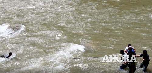 Mujer que lavaba ropa fue arrastrada por el río Vizcarra y murió ahogada