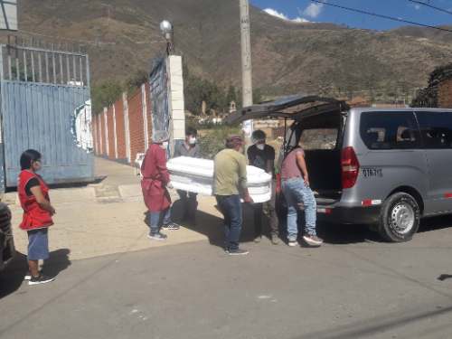 Exige justicia por crimen de hermana y sobrina degolladas
