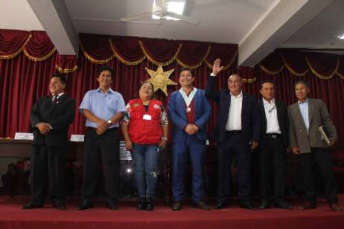 Ni la mitad de candidatos participaron en debate de Pillco Marca