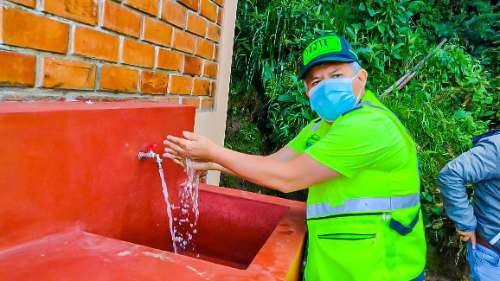 Municipalidad de Amarilis presentó proyectos de saneamiento al Congreso de la República