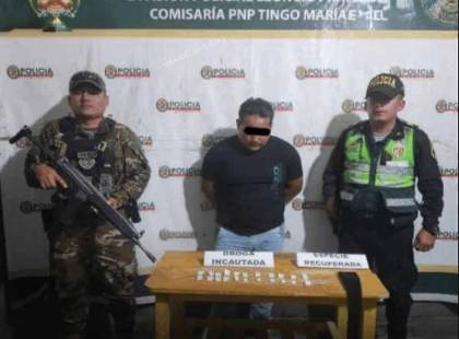 Detienen a joven con celular robado y 22 ketes de presunta PBC en Tingo María