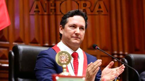 Salaverry plantea reducir personal administrativo en el Congreso