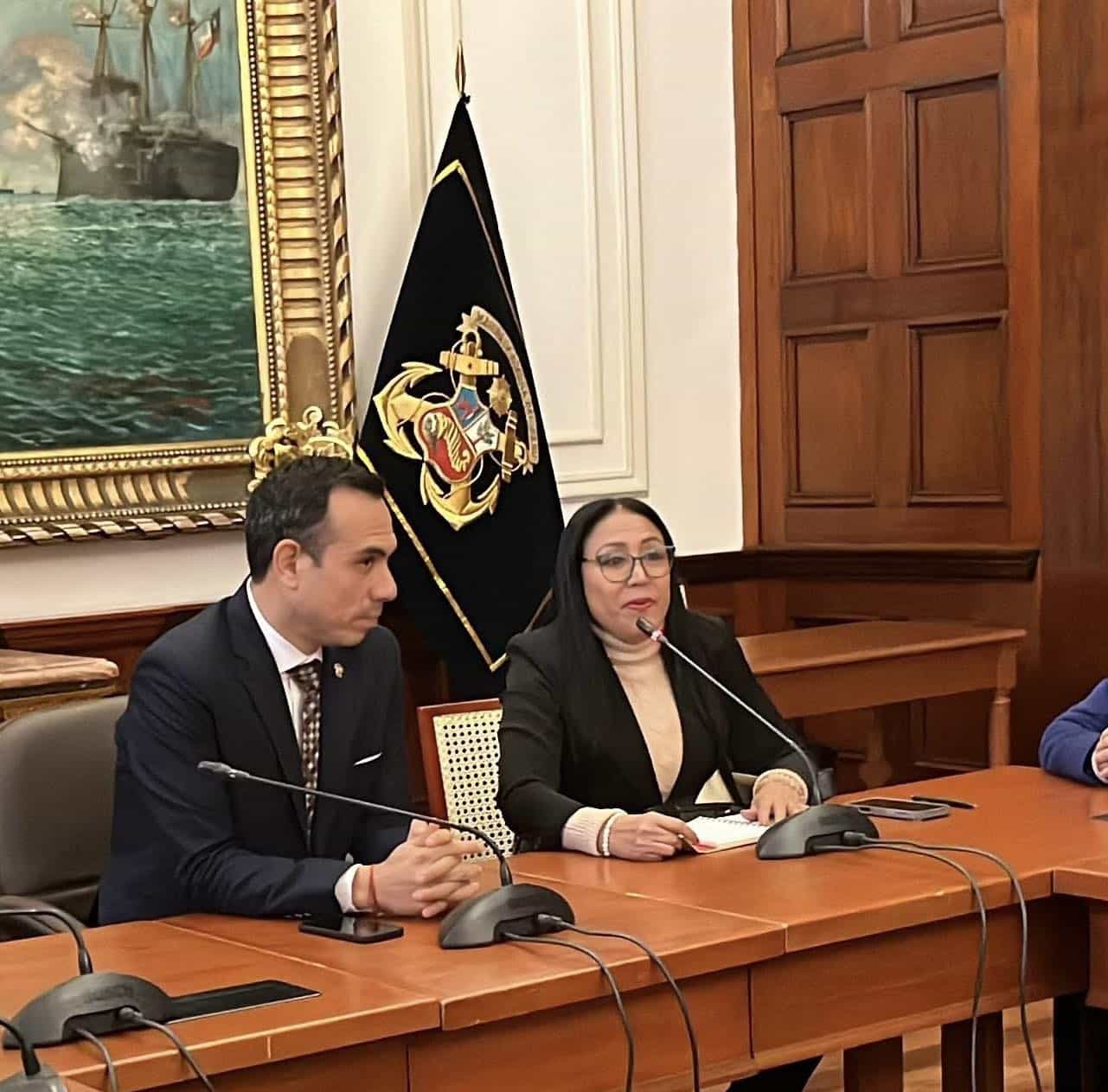 Congresista huanuqueña Elizabeth Medina defendió con uñas y dientes permanencia de Jerí en la presidencia