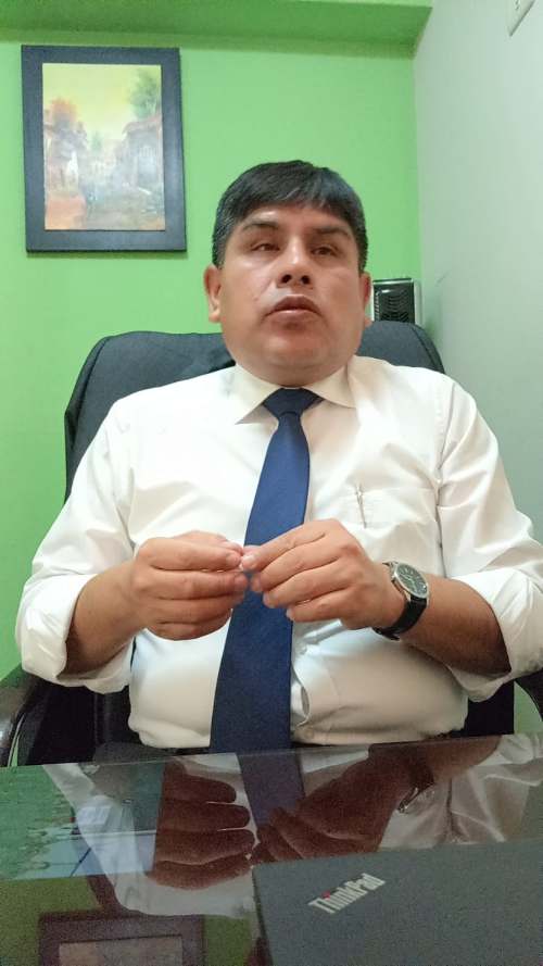 Consejero: “No respaldaré más viajes del gobernador mientras Huánuco siga en abandono”