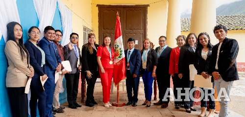 Diana Plejo presentó a los nuevos gerentes de la municipalidad de Pillco Marca