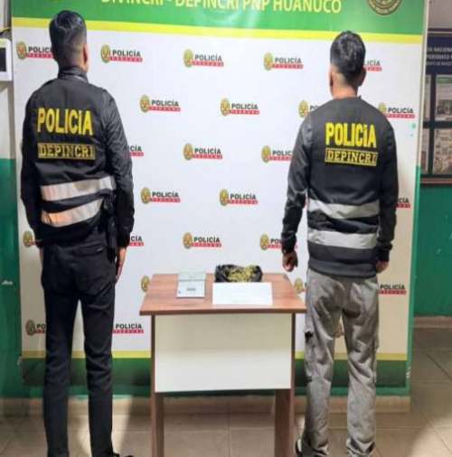 Amarilis: Decomisan presunta marihuana en el malecón Huallaga tras fuga de dos sospechosos