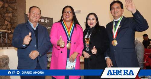 Amarilis brilla en evento internacional con políticas innovadoras de salud