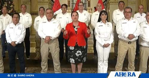 Dina Boluarte admite intervención quirúrgica y asegura plena capacidad para gobernar