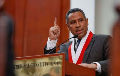 Presidente del TC: "La presidenta tiene un mandato constitucional, debemos aprender a respetar los periodos"