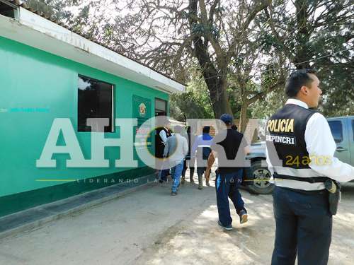 Detienen a sujetos traficantes de licencias de conducir