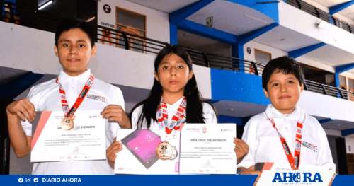 Tres huanuqueños destacan en el podio del CONAMAT 2024