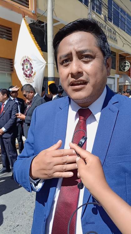 Jhon Apolinario lanza críticas a gestión regional de Huánuco y advierte uso político del aparato público