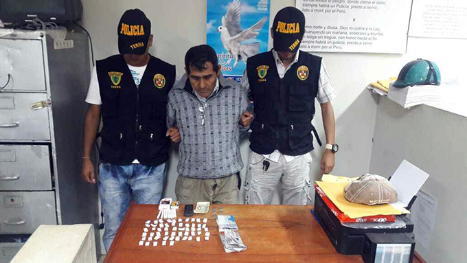 Intervienen a microcomercializador con decenas de ketes de PBC