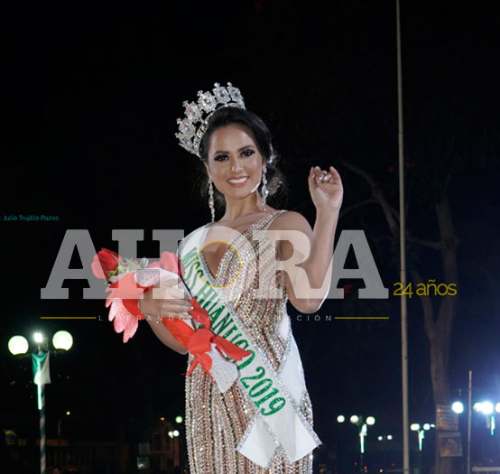Ximena Cachay Salazar es la reina de Huánuco