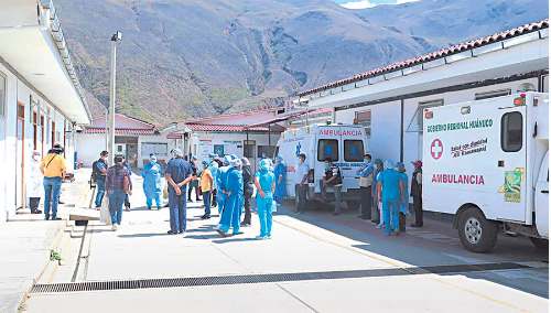 Crisis en medicinas y oxígeno en hospital de contingencia Hermilio Valdizán