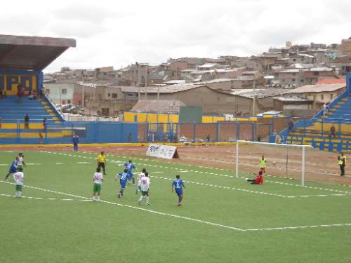 Clásico del deporte escolar en Pasco