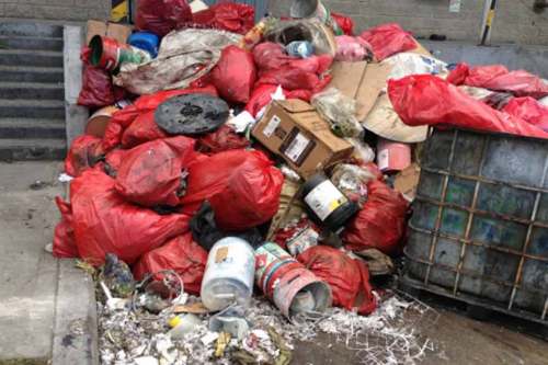 Administrador del hospital de Tingo María denunciado por incumplimiento de pago