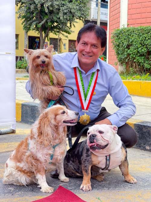 Pet Fashion 2025: Amarilis celebra con amor, salud y compromiso animalista