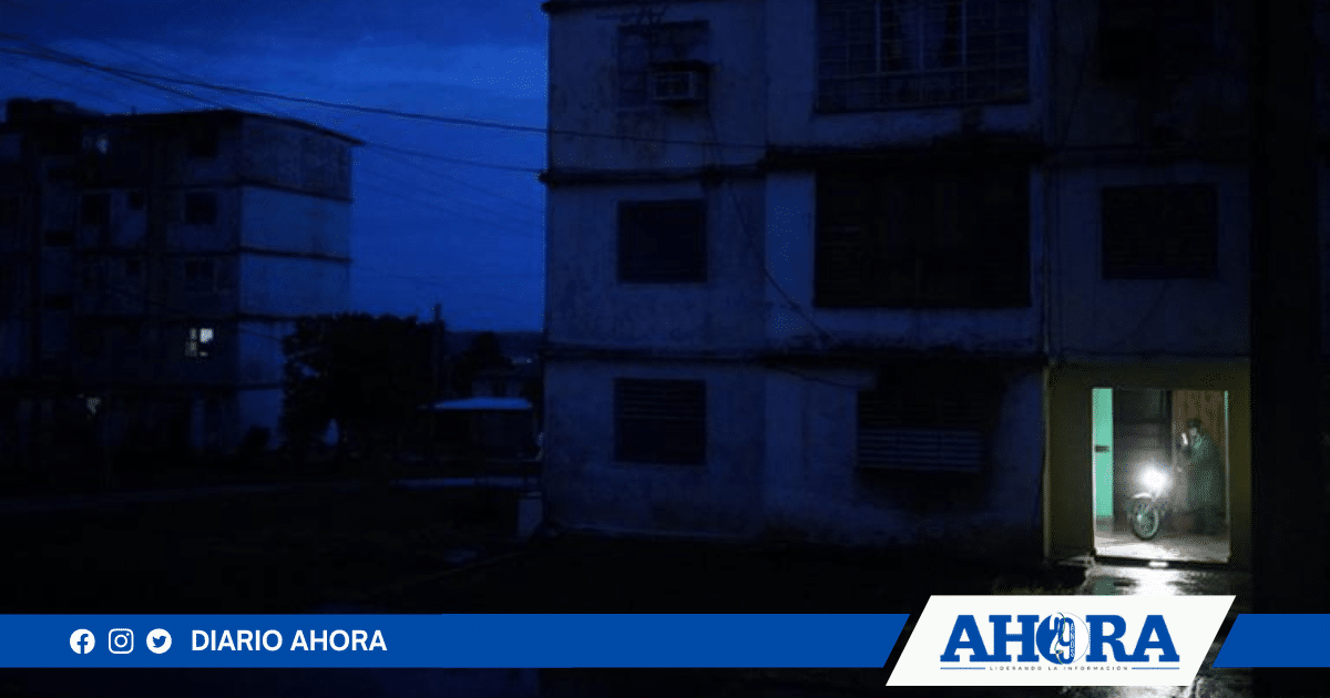 Colapso eléctrico en Cuba la isla sufre su tercer corte total en menos de 72 horas