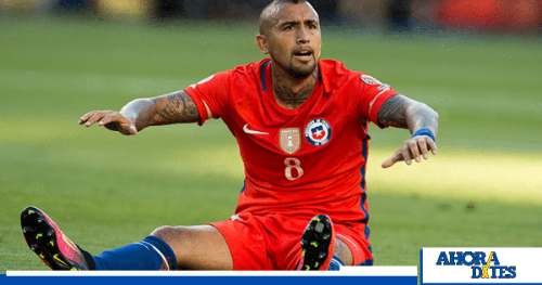 Arturo Vidal responde a provocación de hincha peruano en Lima