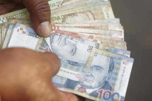 Trabajadores que ganen hasta s/2.567 no pagarán UIT