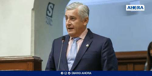 Juan Carlos Lizarzaburu solo será suspendido 30 días tras expresiones machistas