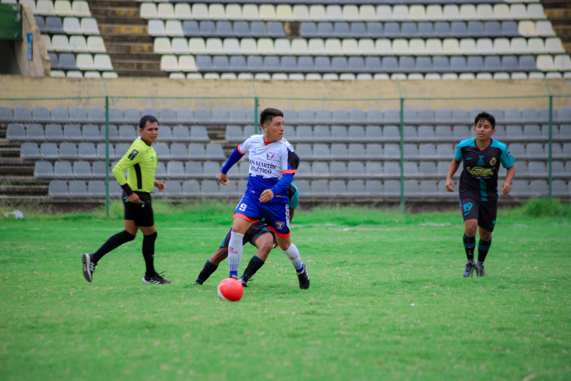 Seguidilla de partidos en el Estadio Heraclio Tapia