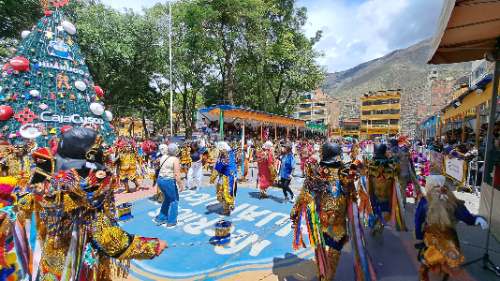 Expresión religiosa Cofradía Niño Jesús Comité 12 fortalece tradición cultural