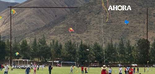 El Gran Pequeño presentó Primer Festival de cometas en Huánuco
