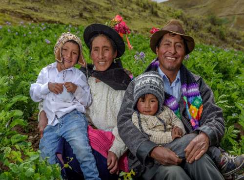 Encuentro Regional de Comunidades Campesinas: Debatirán tenencia de tierras y representación legal