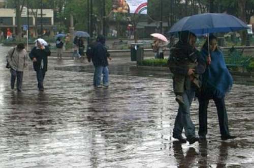 Alerta en Sierra de Huánuco ante lluvia y nieve de moderada intensidad