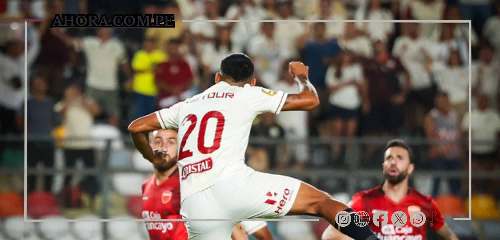Universitario se impone 2-0 a Sport Huancayo con goles de Flores y Dorregaray