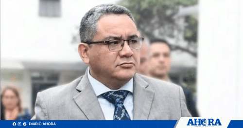 Cifras en disputa: homicidios y extorsiones crecen, pero el ministro Santiváñez los minimiza