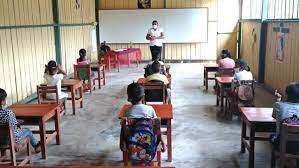 Docentes de zona rurales serán priorizados en la vacunación contra la COVID-19