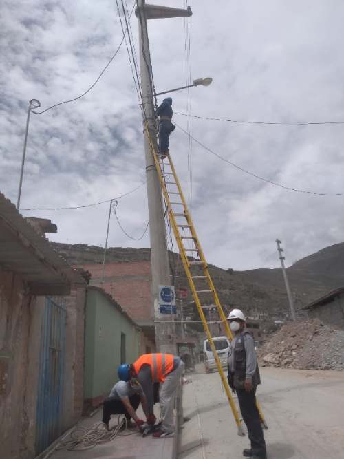 Electrocentro instala suministros para plantas de oxígeno