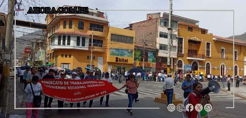 Trabajadores del Estado paralizan actividades en rechazo a evaluación que ven como “despido encubierto”